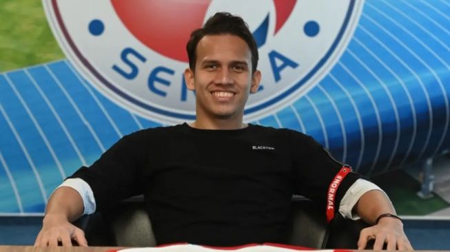 Egy Maulana Vikri Resmi Perpanjang Kontrak di FK Senica (@fk_senica)