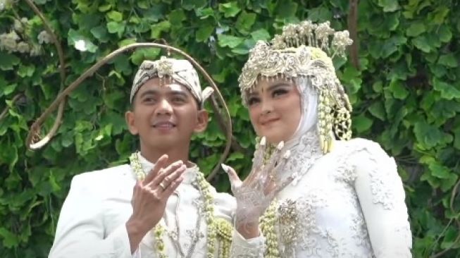 Ridho DA dan Syifa Aisyah Fauziah [YouTube/MOP Channel]