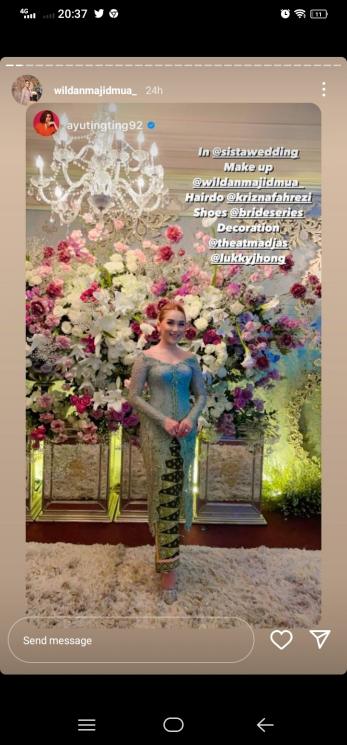 Gaya Ayu Ting Ting di Acara Siraman dan Pengajian Adik. (Instagram/@ayutingting92)