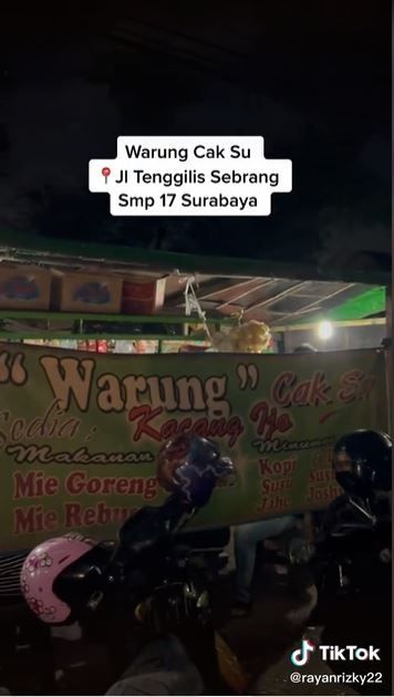 Warung mi legendaris Surabaya (TikTok @rayanrizky22)