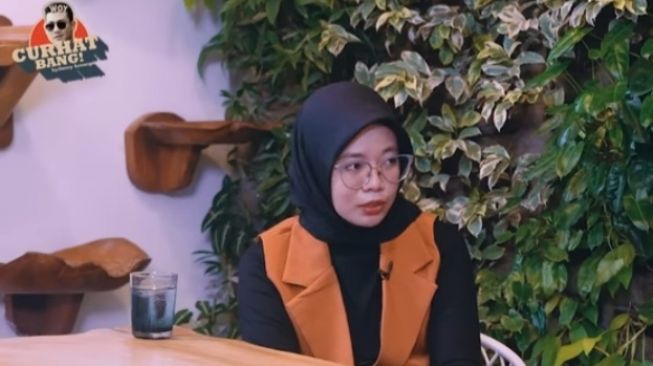 Norma Rismala dalam YouTube Denny Sumargo (YouTube/Denny Sumargo)