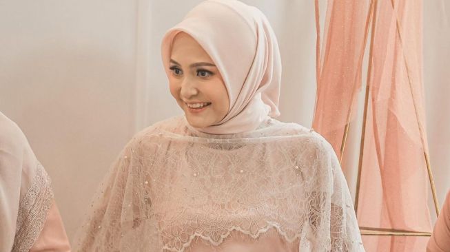 Istri komika Rigen, Indah Ningtyas. [Instagram]