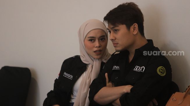 Rizky Billar dan Lesti Kejora [Kabarindong.com/Angga Budhiyanto]