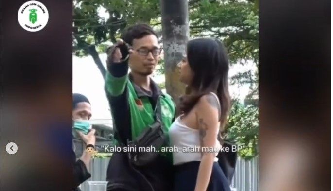 Viral perempuan bertato bikin driver ojol nggak nyaman. (Dok. Instagram)